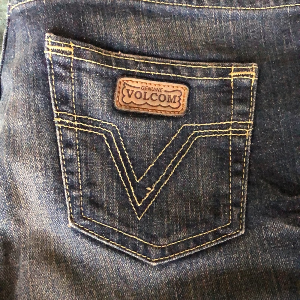 NWT VOLCOM Lowrise womans Bandita jeans - Picture 4 of 7